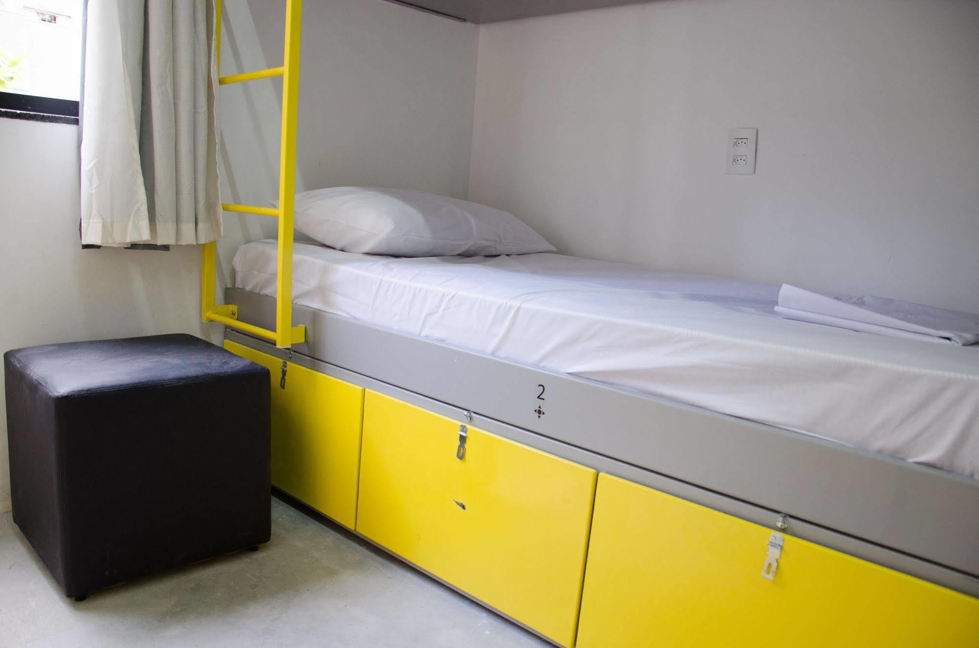 Id Leblon Hostel
